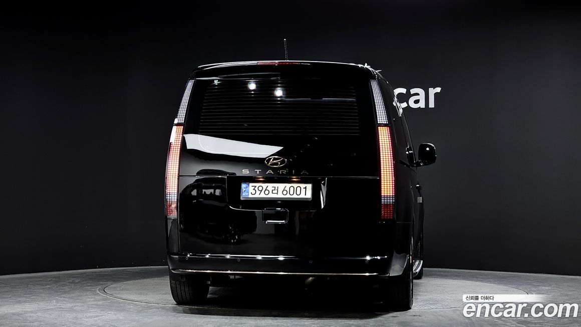 Hyundai Staria 2022