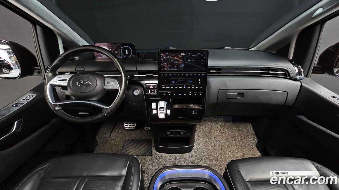 Hyundai Staria 2022