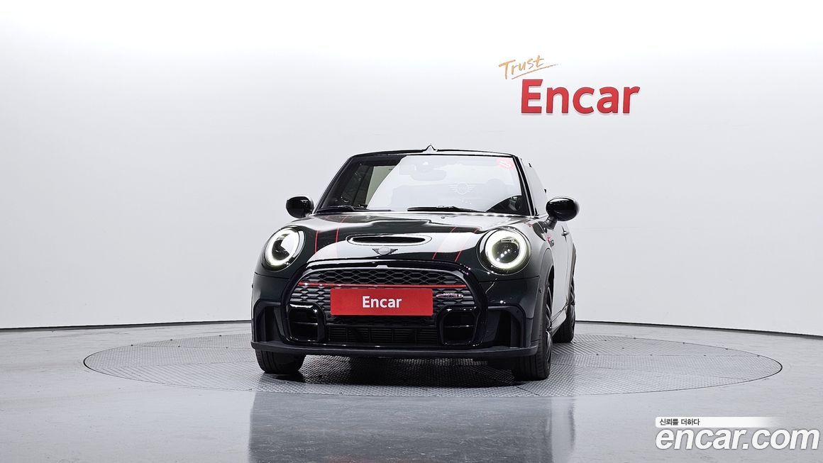 Mini Cooper Convertible 2024