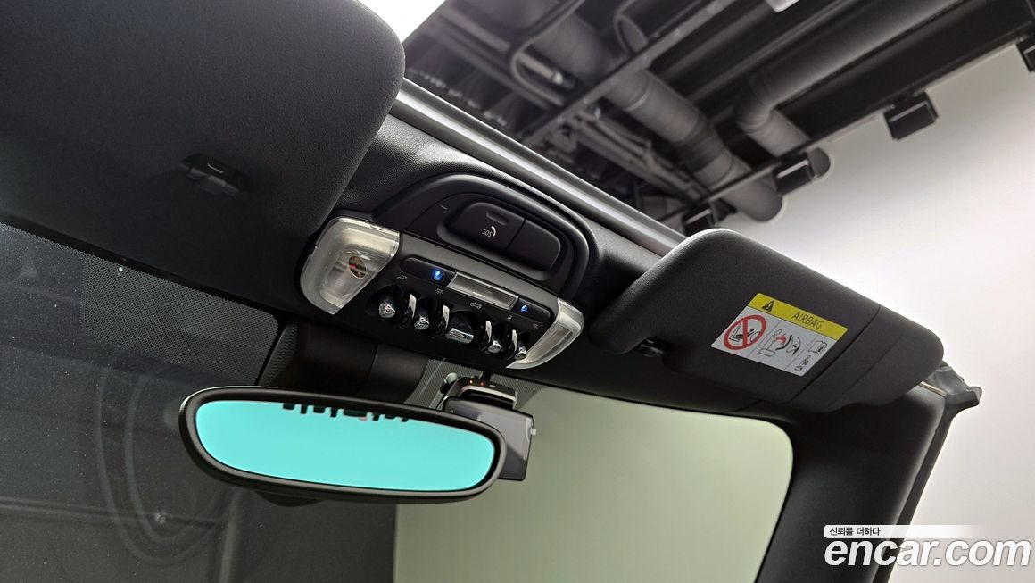 Mini Cooper Convertible 2024