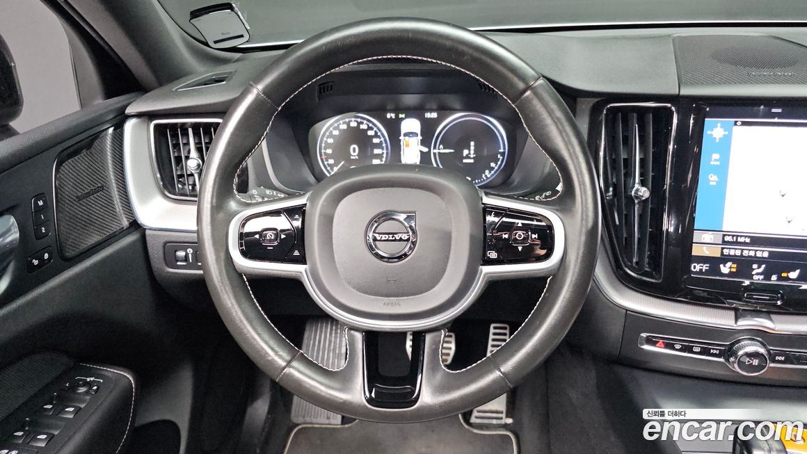 Volvo XC60 2021