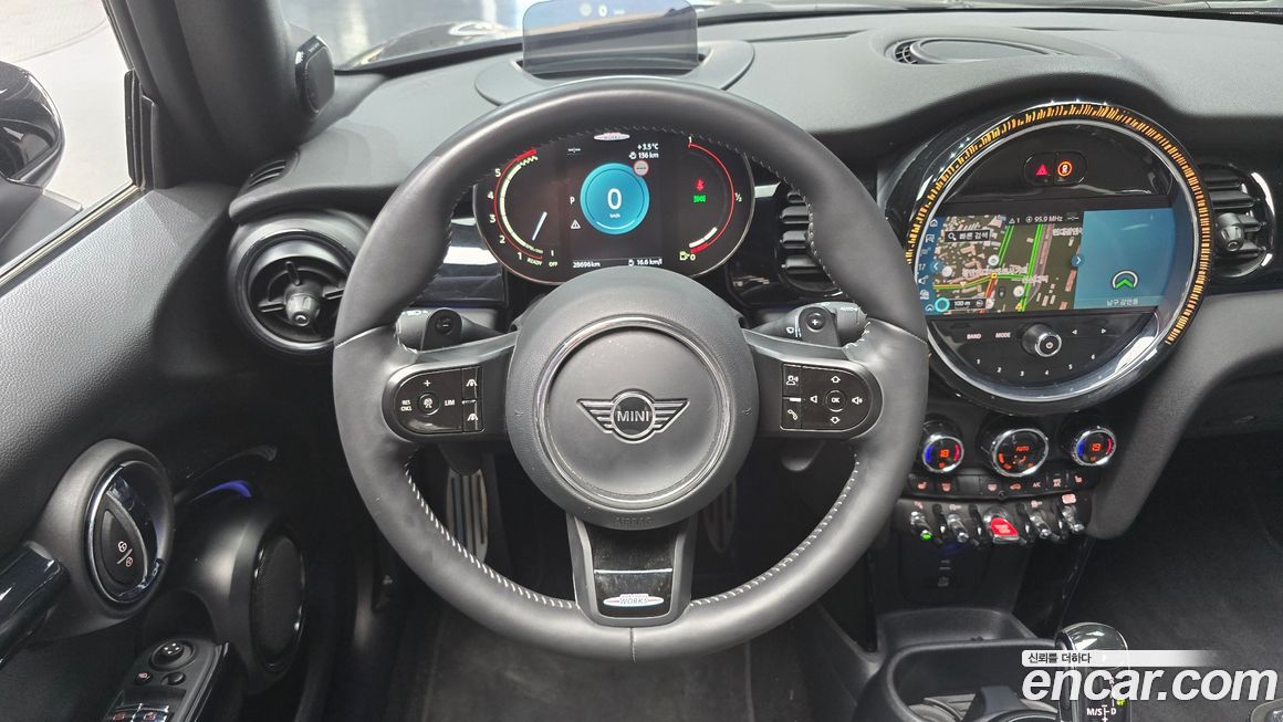 Mini Cooper Convertible 2024