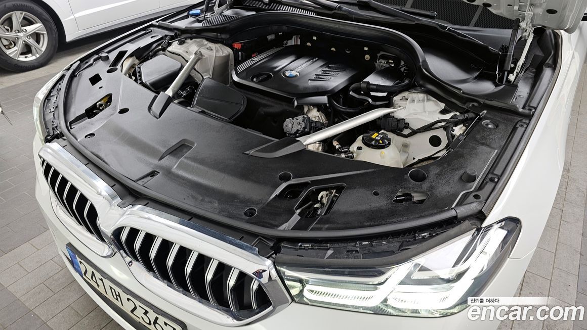 BMW Gran Turismo 2021