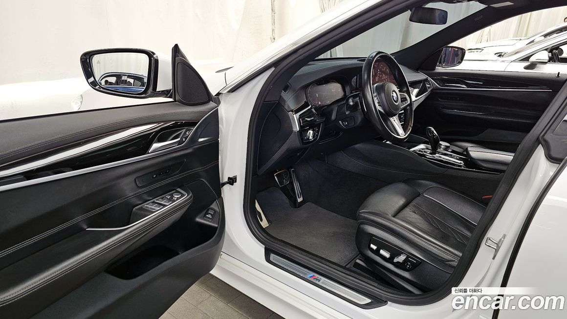 BMW Gran Turismo 2021