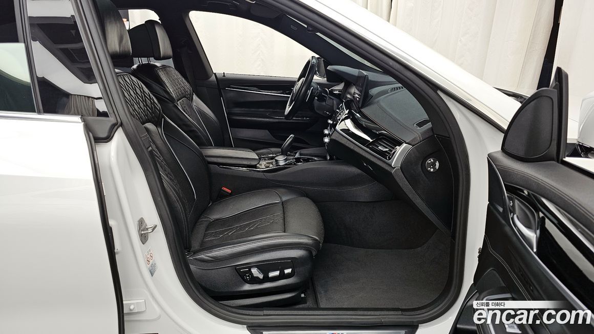 BMW Gran Turismo 2021