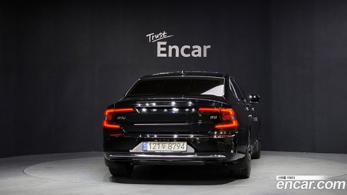 Volvo S90 2022