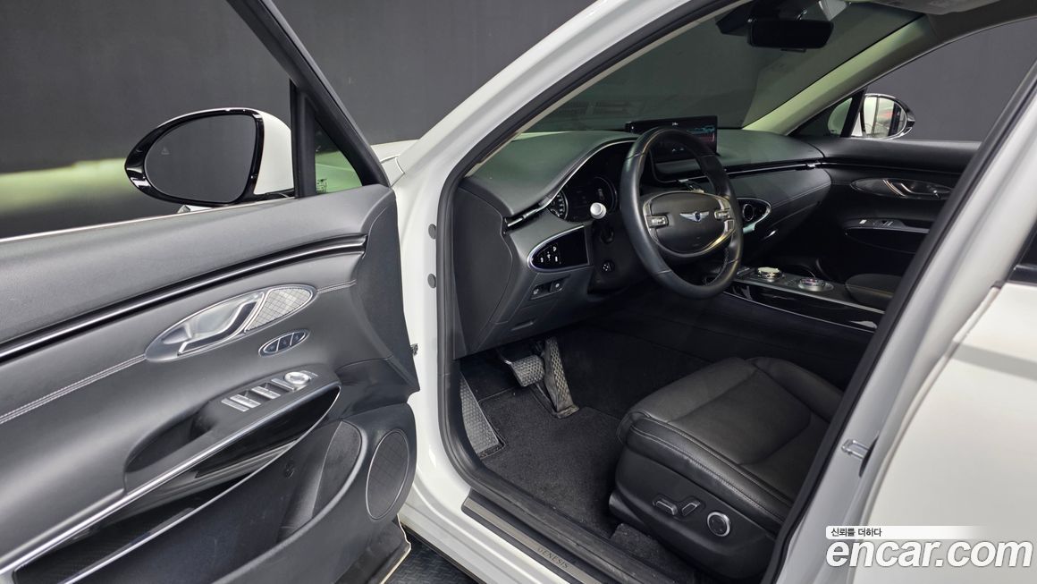 Genesis GV70 2022