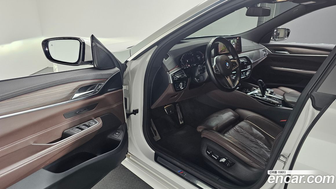 BMW Gran Turismo 2021