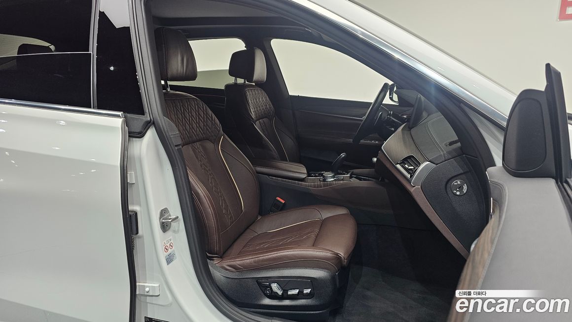 BMW Gran Turismo 2021