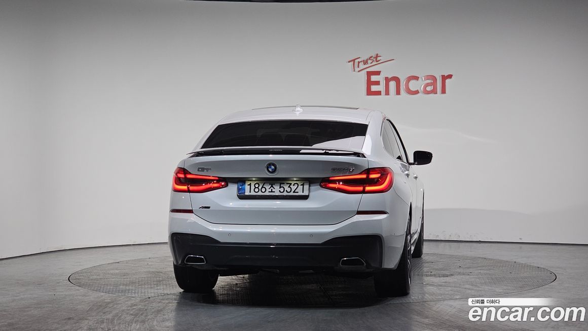 BMW Gran Turismo 2021