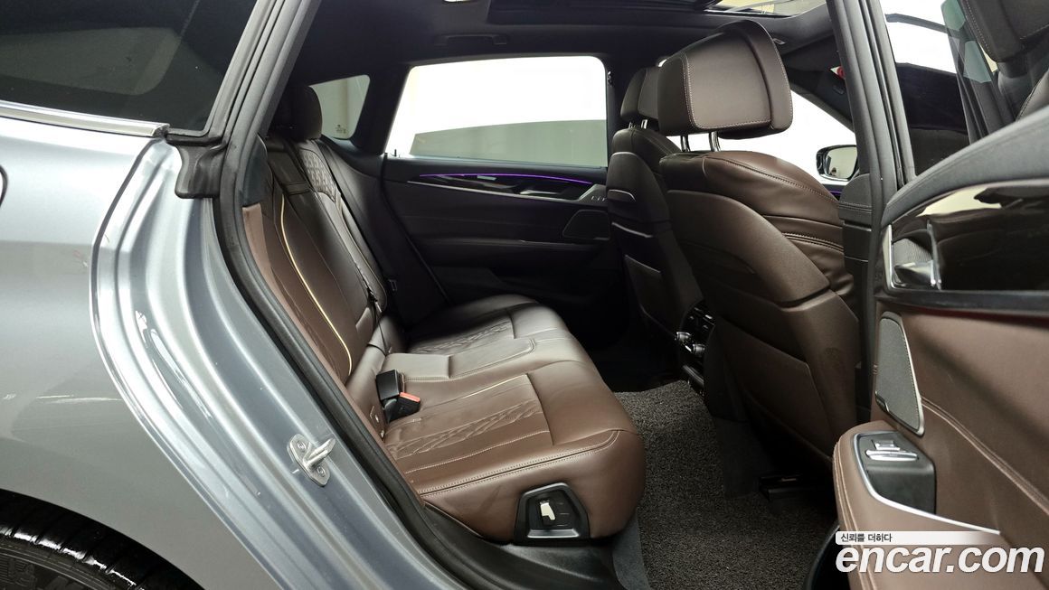 BMW Gran Turismo 2023