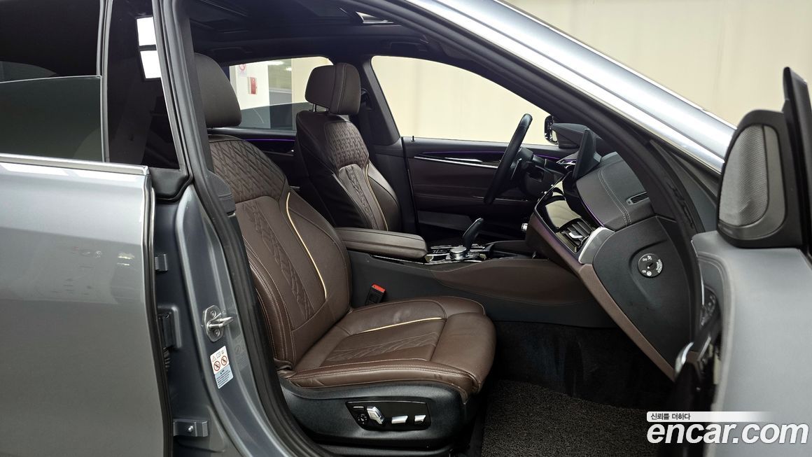 BMW Gran Turismo 2023