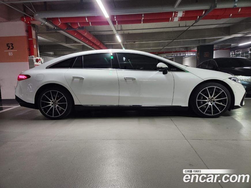 Mercedes-Benz EQS 2023