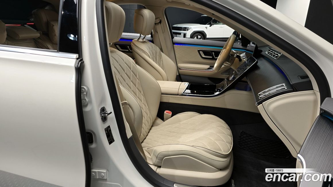 Mercedes-Benz S-Class 2022