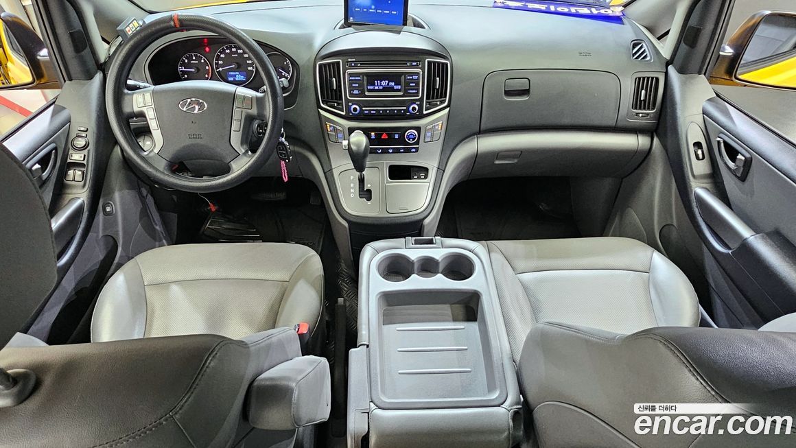 Hyundai Starex 2018