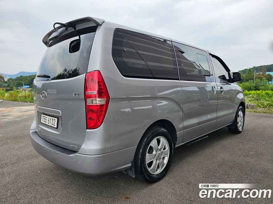 Hyundai Starex 2019