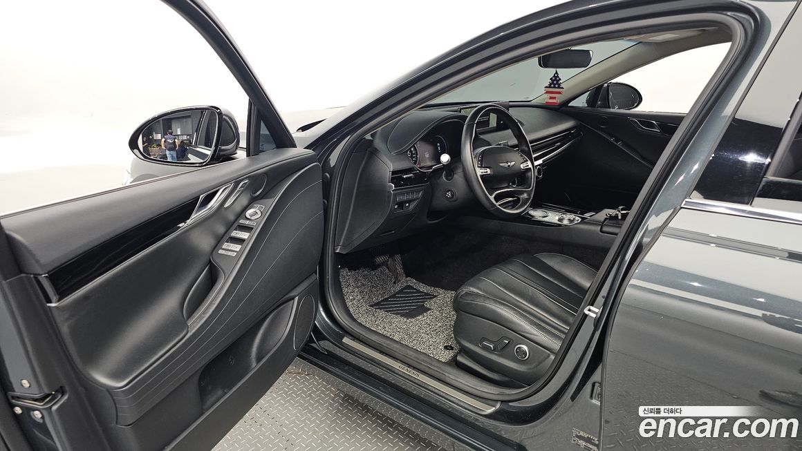 Genesis G80 2021
