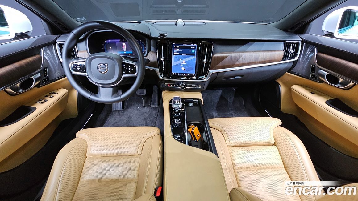 Volvo S90 2023