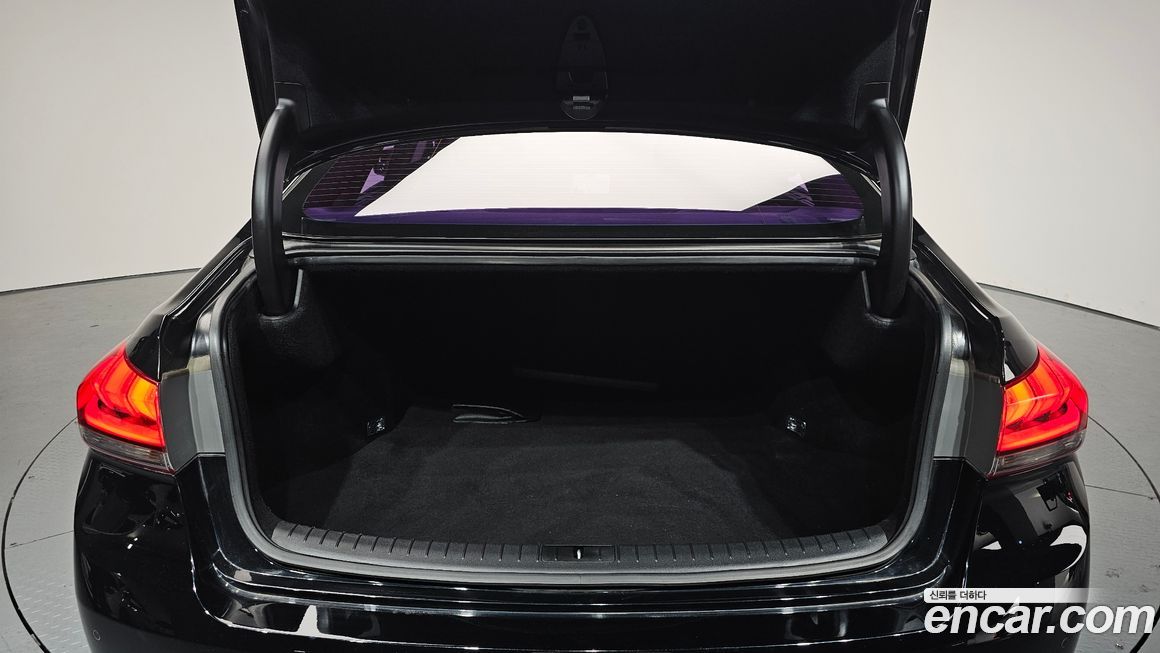 Hyundai Genesis 2015