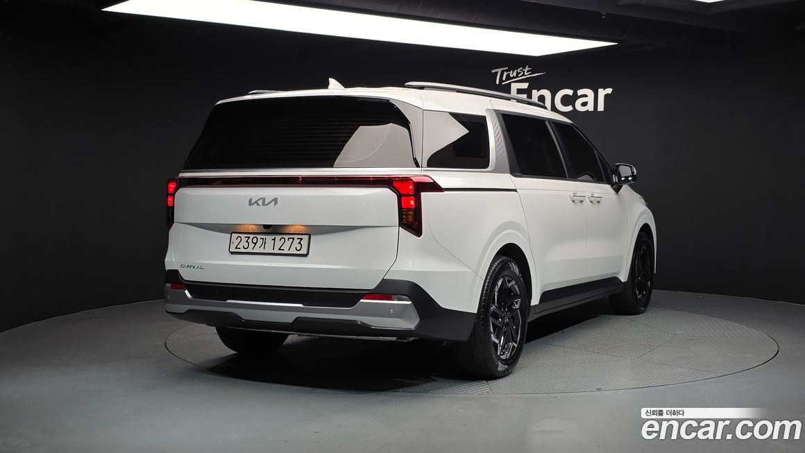Kia Canival 2024