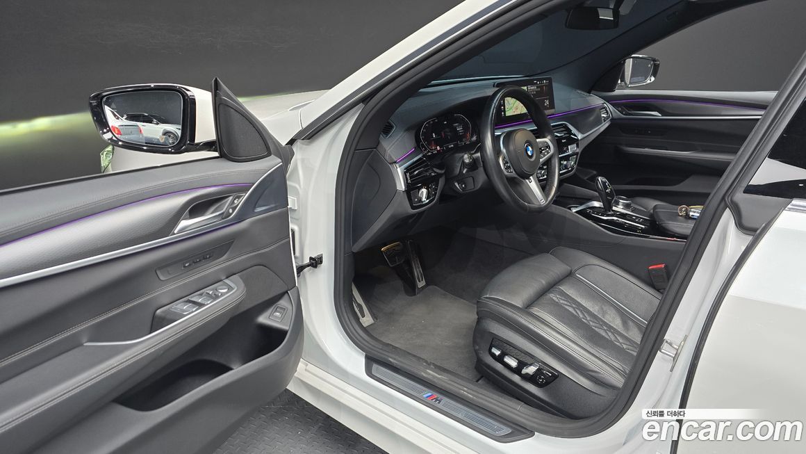 BMW Gran Turismo 2023