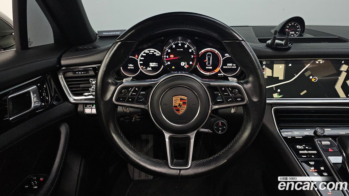 Porsche Panamera 2018