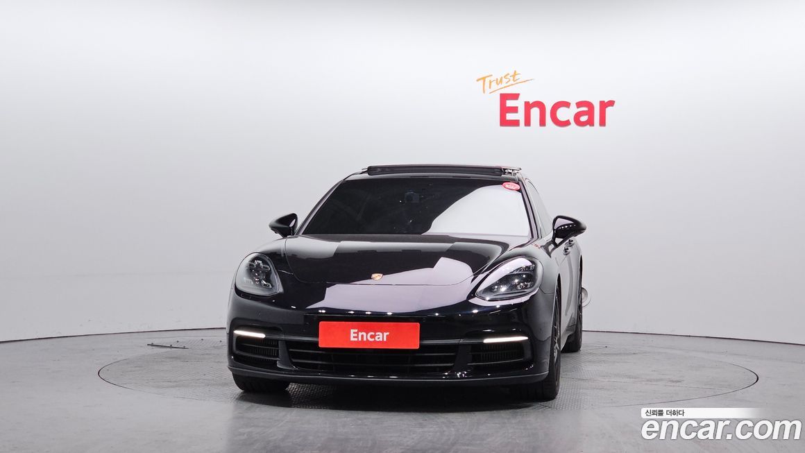 Porsche Panamera 2018