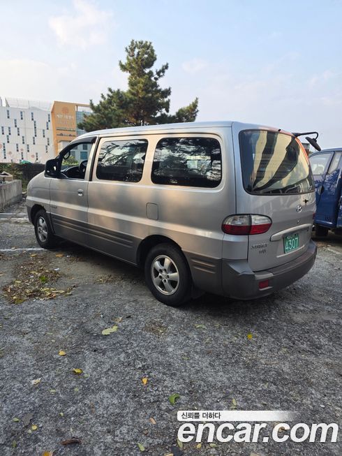 Hyundai Starex 2004