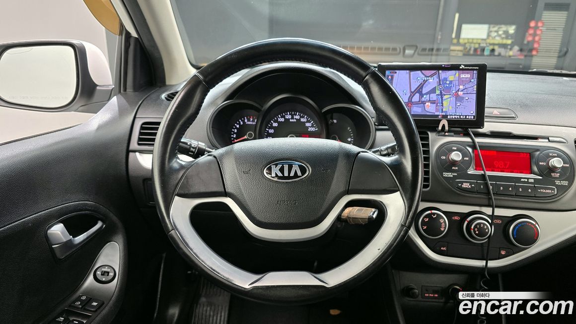 Kia morning 2013