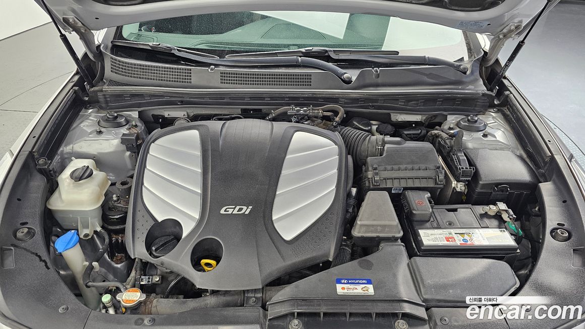 Hyundai Grandeur 2011