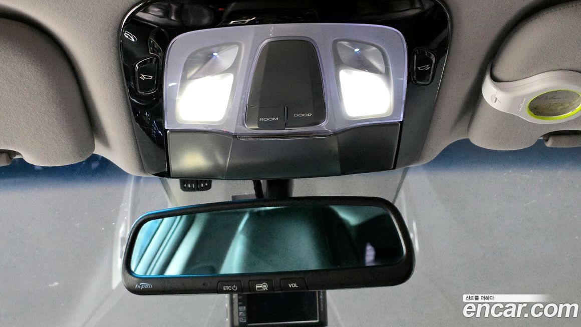 Hyundai Grandeur 2012