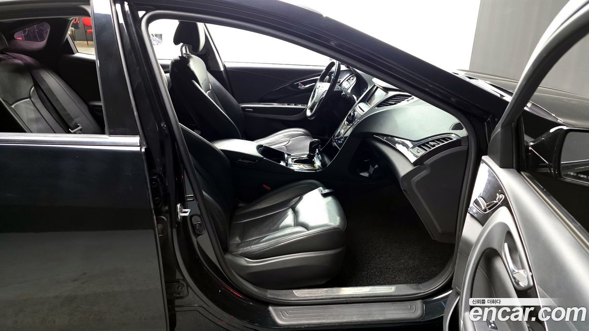 Hyundai Grandeur 2012