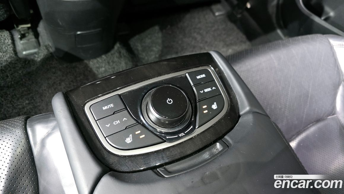 Hyundai Grandeur 2012