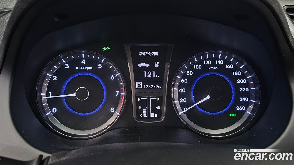 Hyundai Grandeur 2011