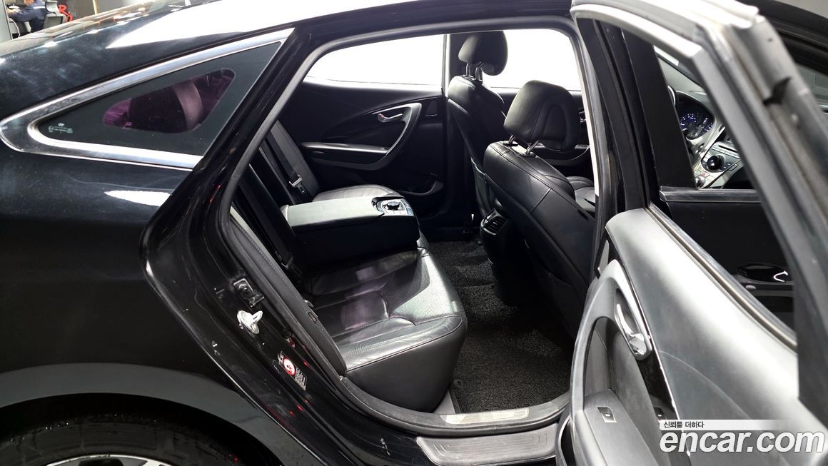 Hyundai Grandeur 2012