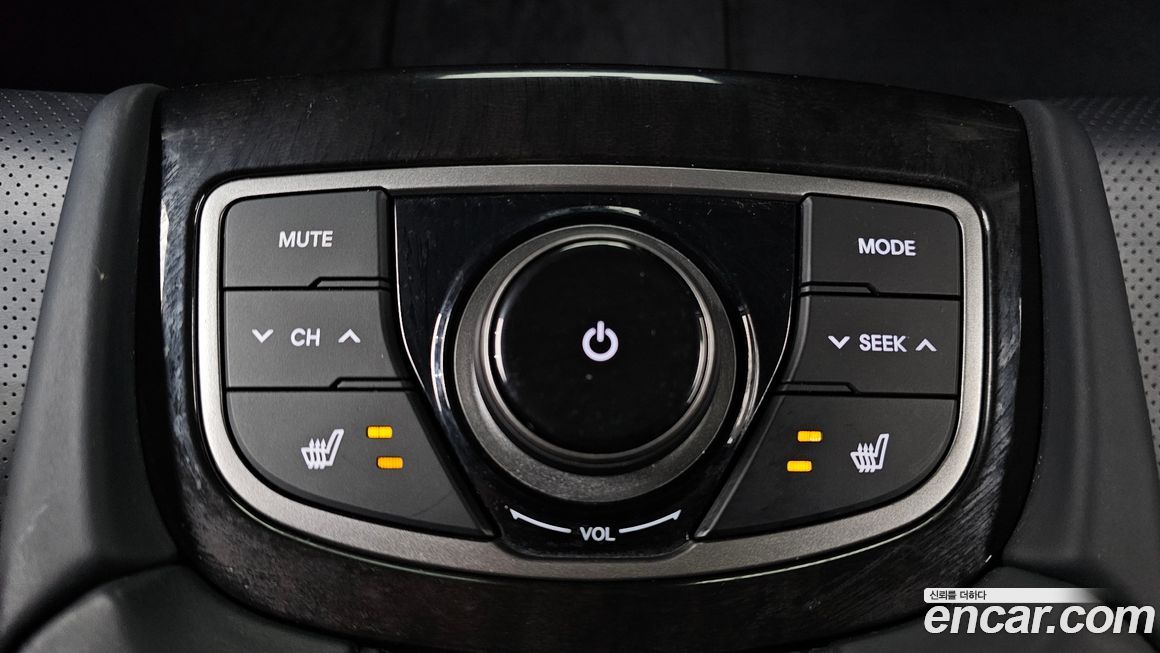 Hyundai Grandeur 2011