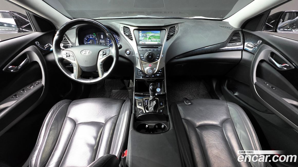 Hyundai Grandeur 2012