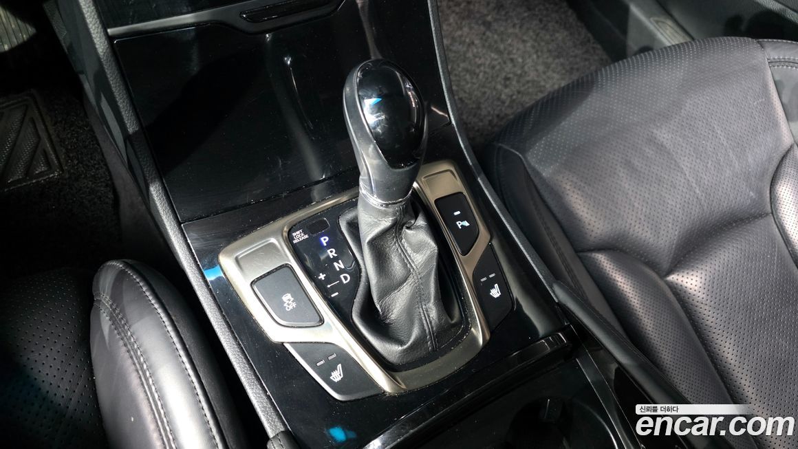 Hyundai Grandeur 2012