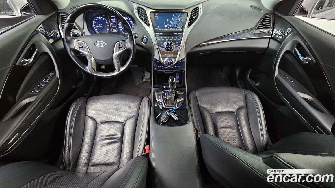 Hyundai Grandeur 2011