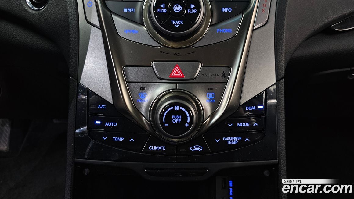 Hyundai Grandeur 2011