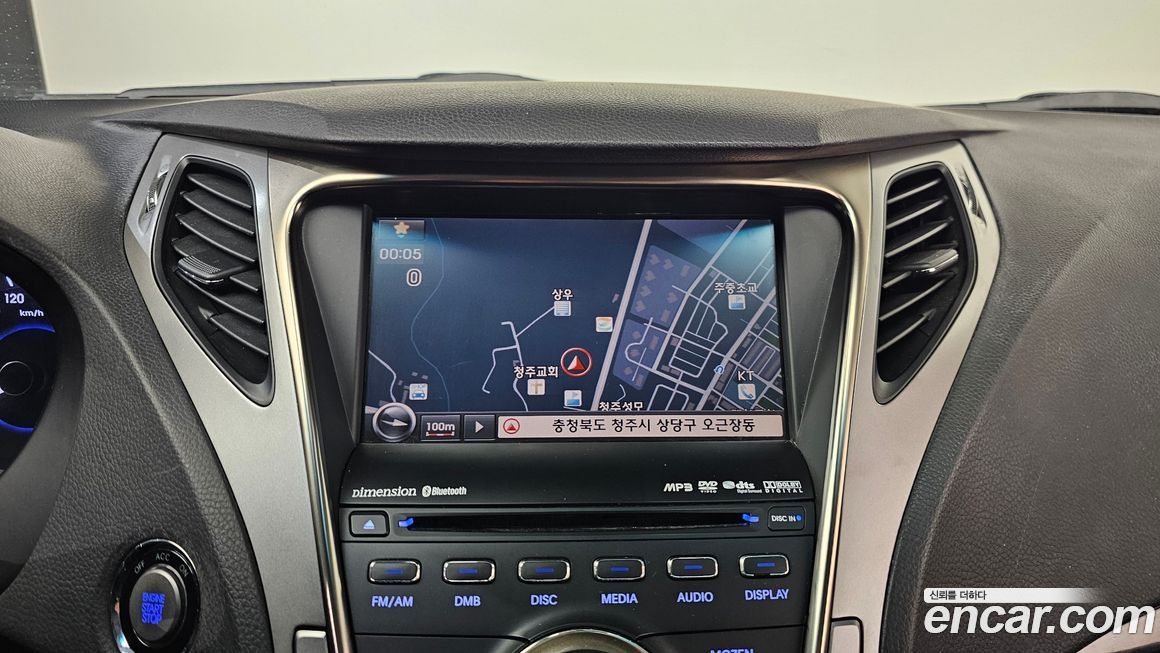 Hyundai Grandeur 2011