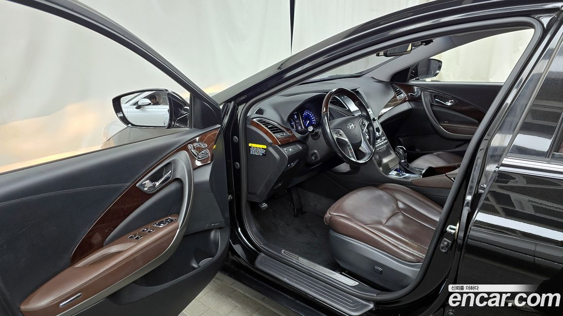 Hyundai Grandeur 2016