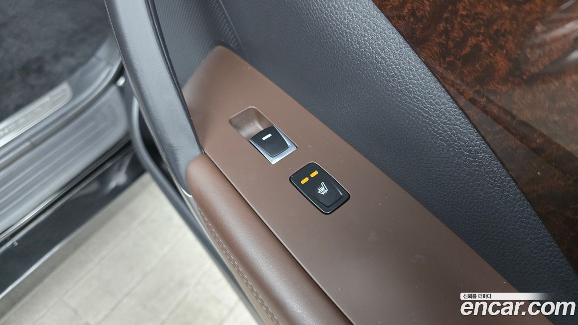 Hyundai Grandeur 2016