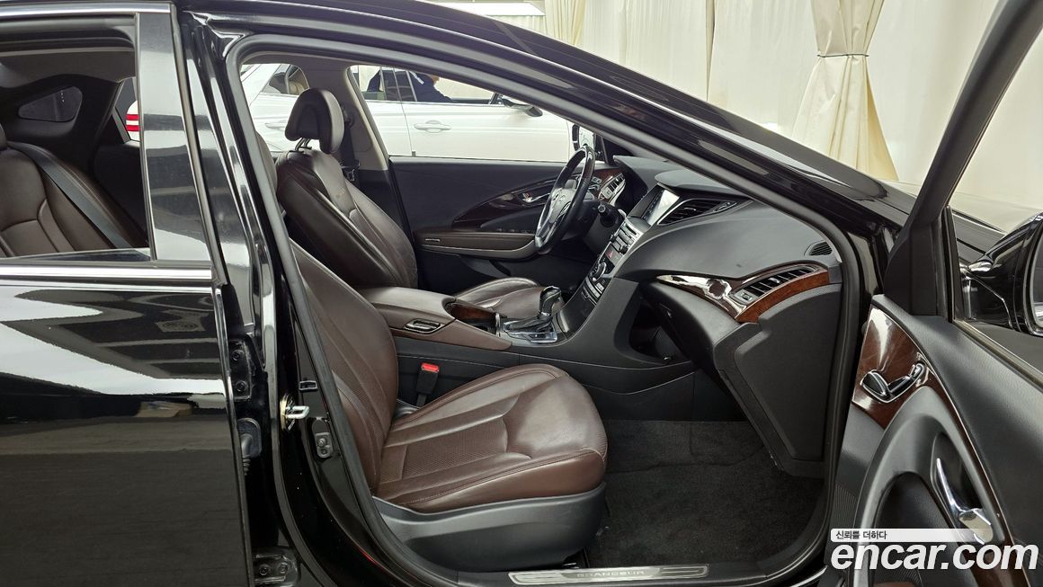 Hyundai Grandeur 2016