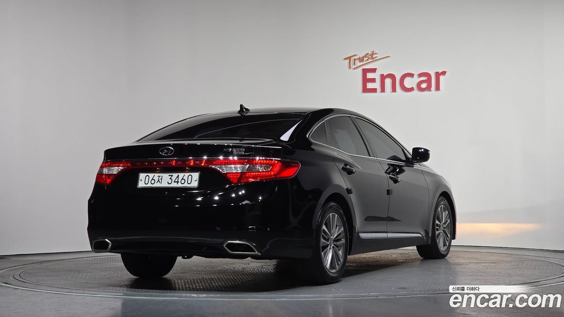 Hyundai Grandeur 2016