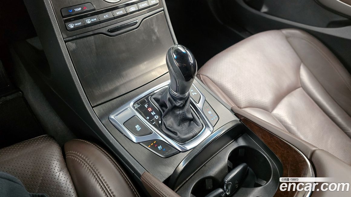 Hyundai Grandeur 2016