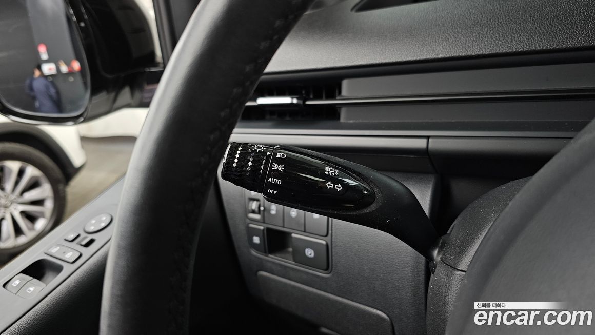 Hyundai Staria 2024