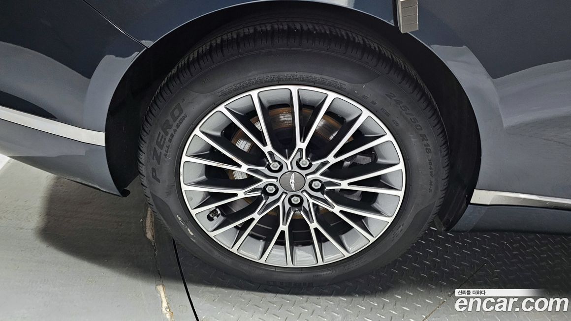 Genesis G80 2022