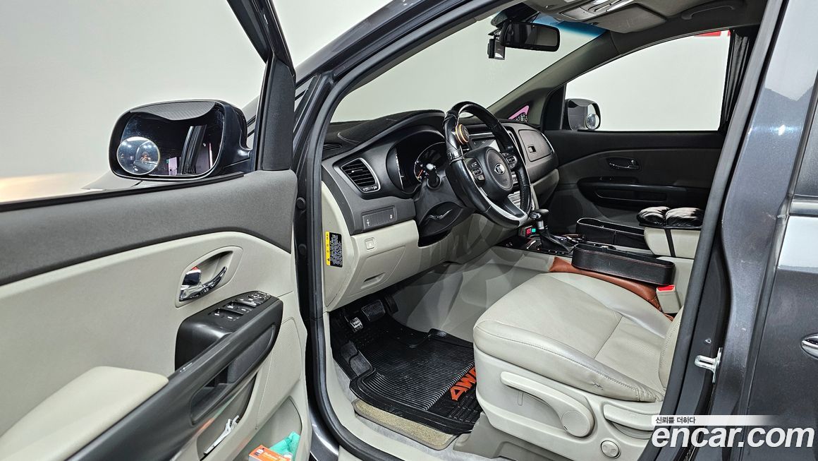 Kia Canival 2018