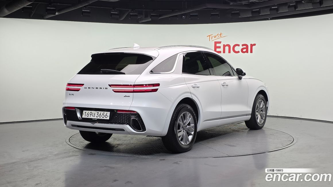Genesis GV70 2022
